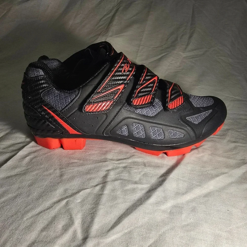 Zol Cycling Cleats Womens 7.5 Black Athletic Bike Shoes Red Logo‎ Hook Loop